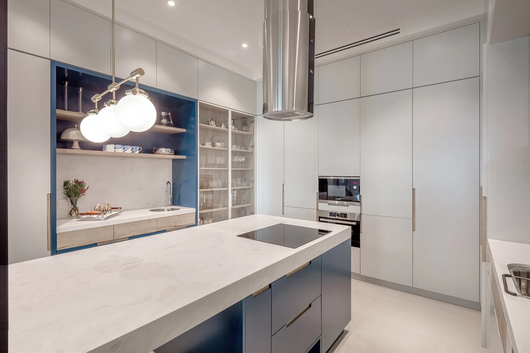 Marble island kitchen, Palm Jumeirah villa