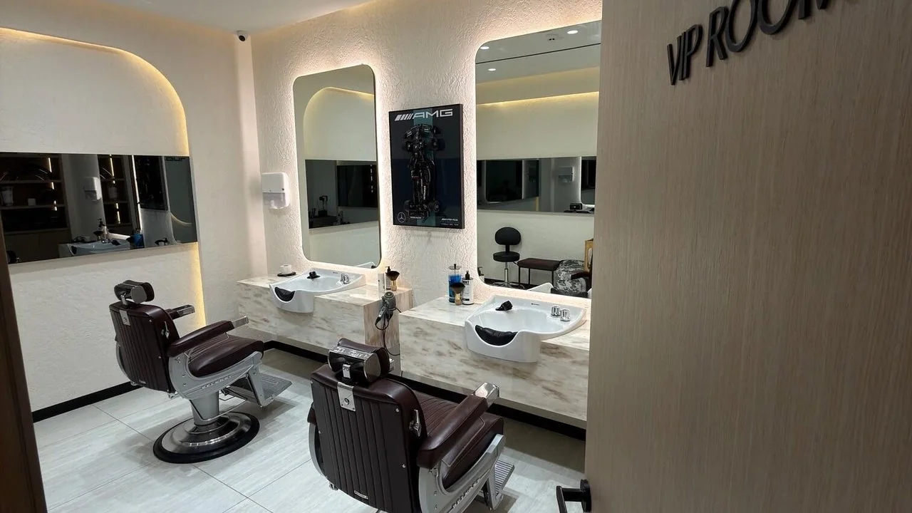 Private VIP Room