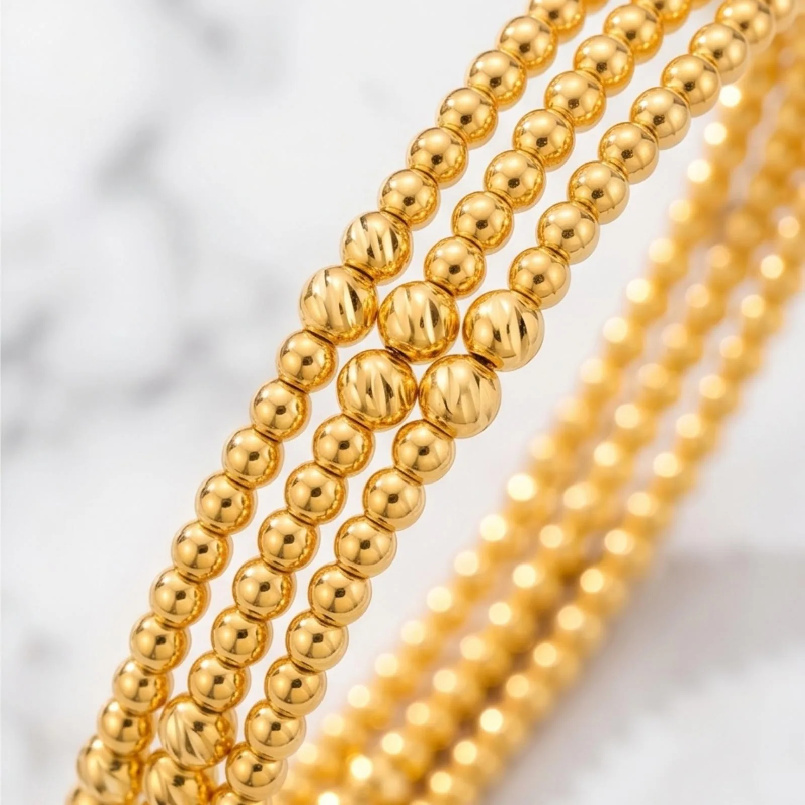 Beaded yellow gold bangle