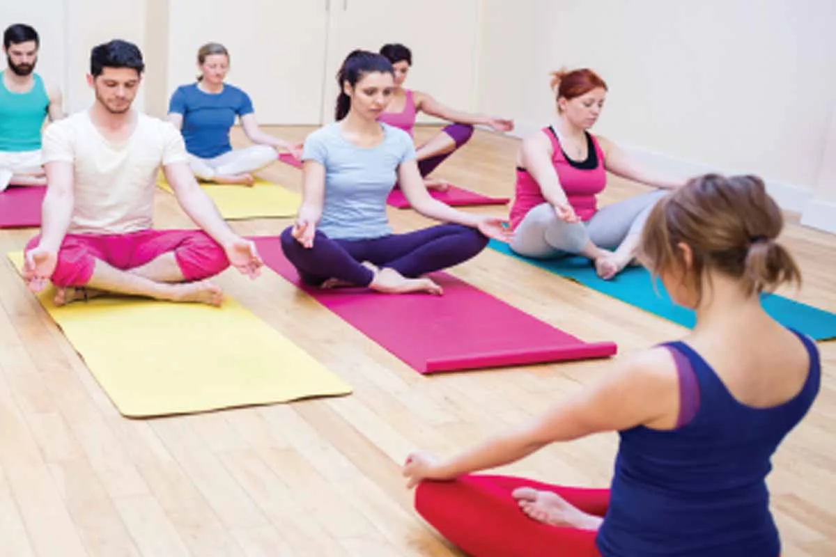 Weight-loss yoga group class