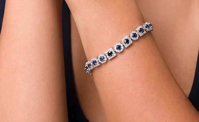 Blue sapphire and diamond bracelet