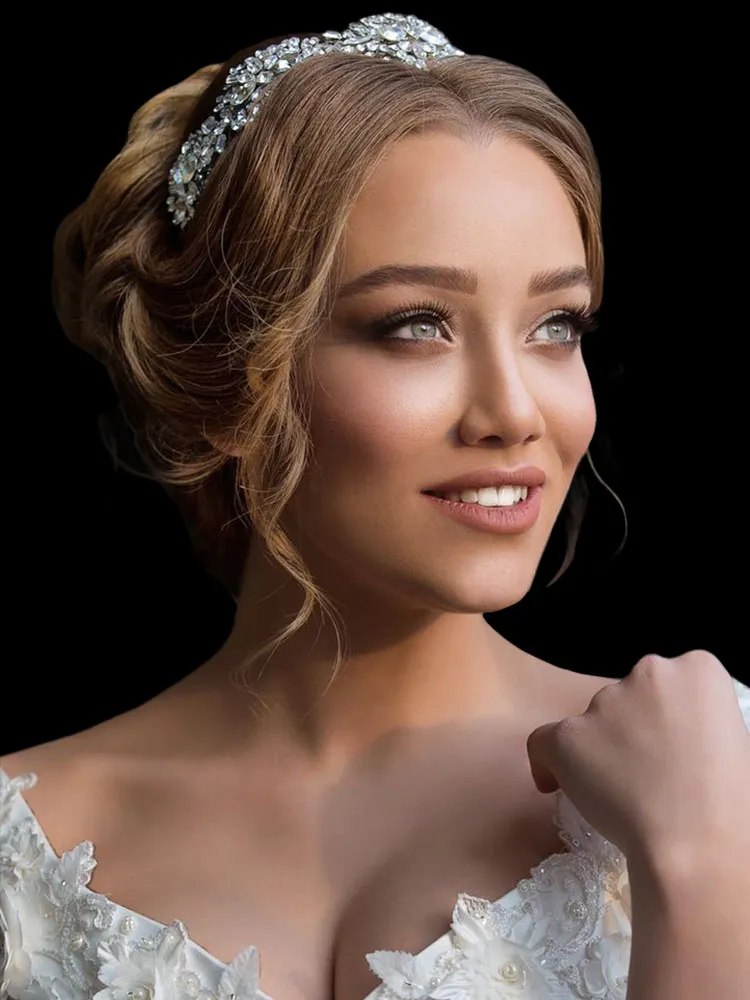 Afrina bridal beauty — soft glam makeup and bridal hair