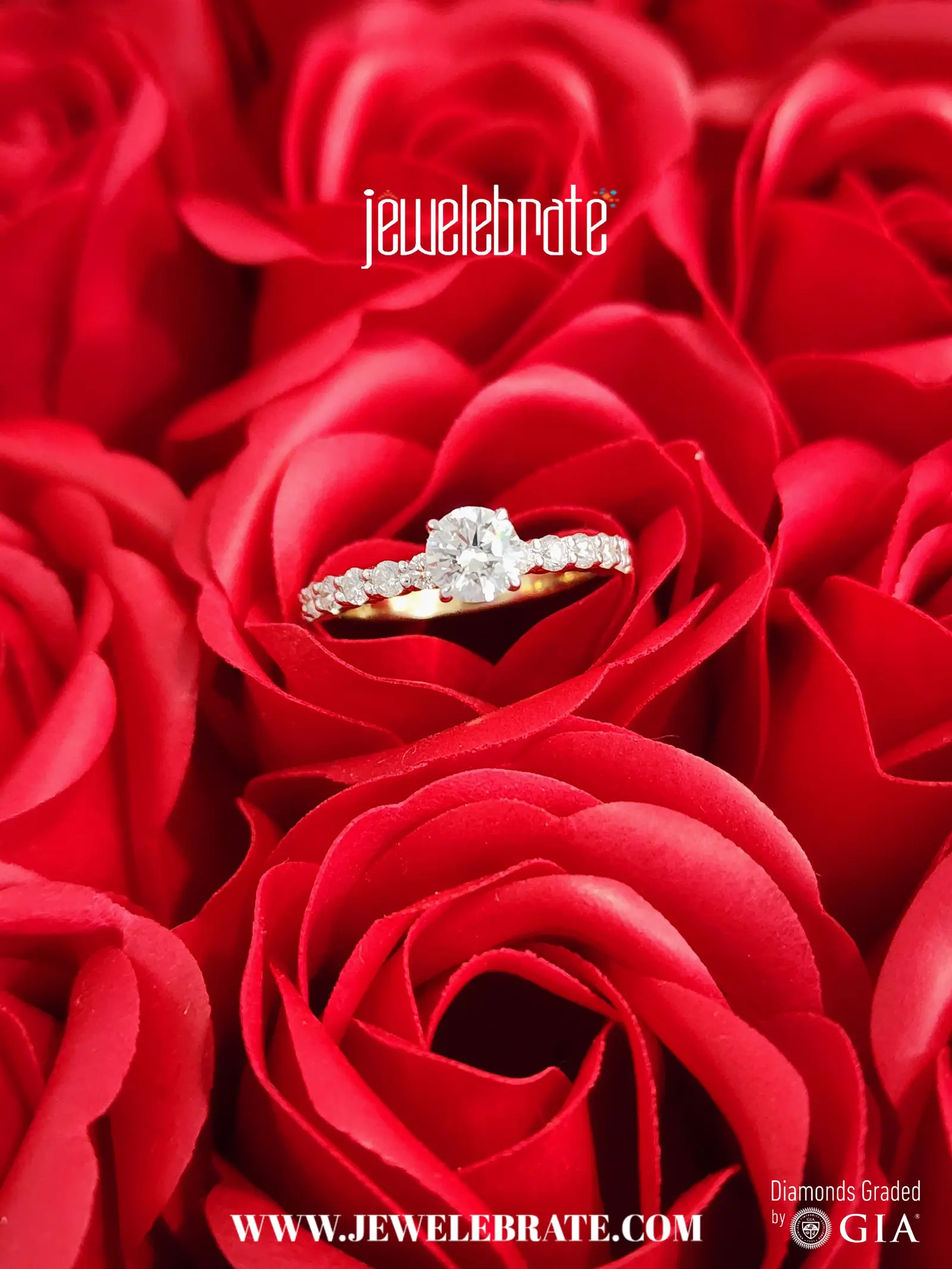 Cluster solitaire pavé ring