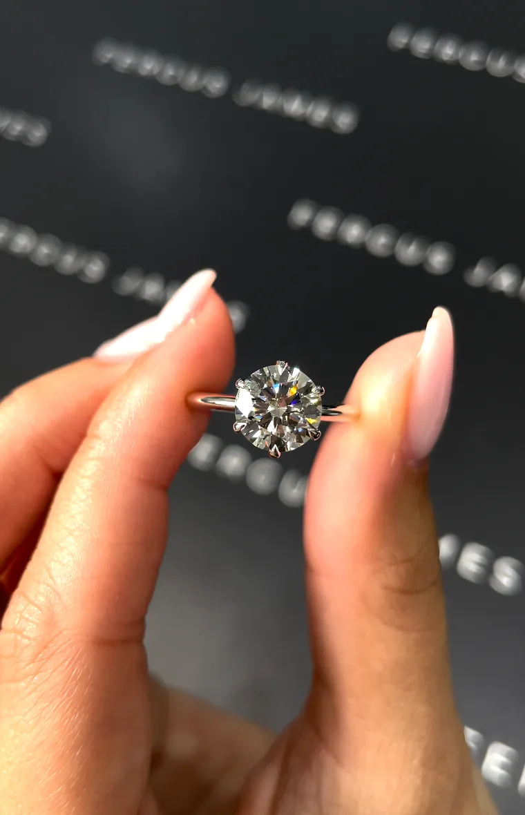 Bespoke round solitaire diamond ring
