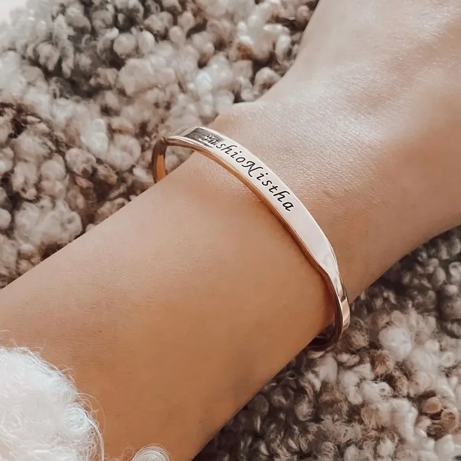 Inspirational engraved bangle