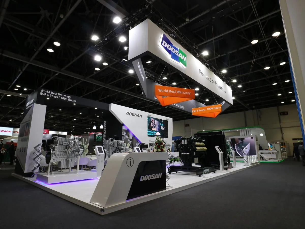 DOOSAN exhibition stand fully built and staffed on a Dubai show floor