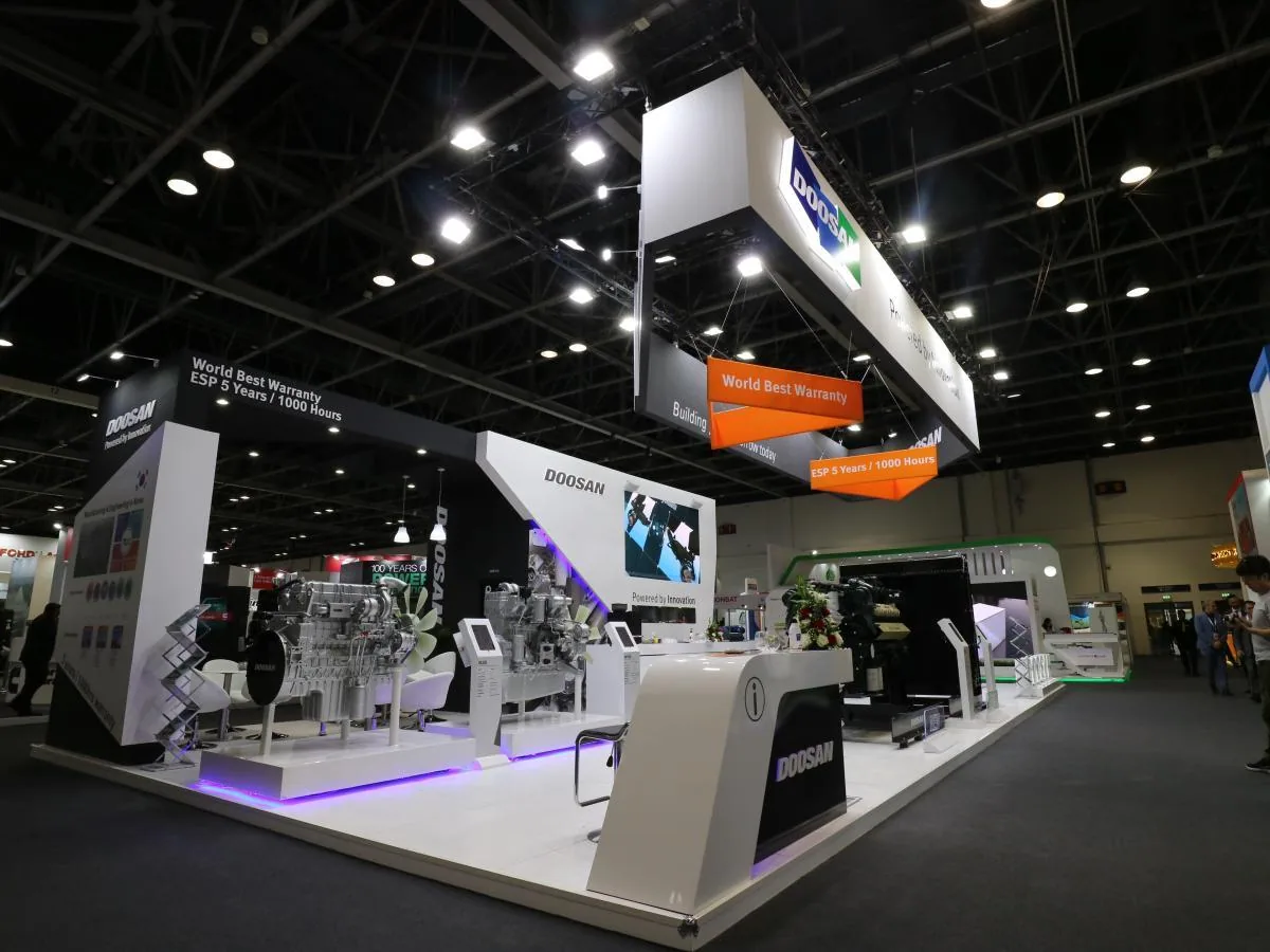 Detail of the DOOSAN stand overhead branding gantry