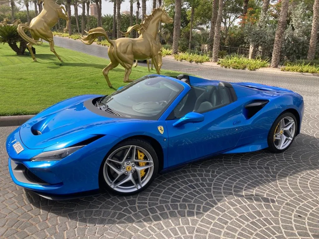 Super car experiences in Dubai