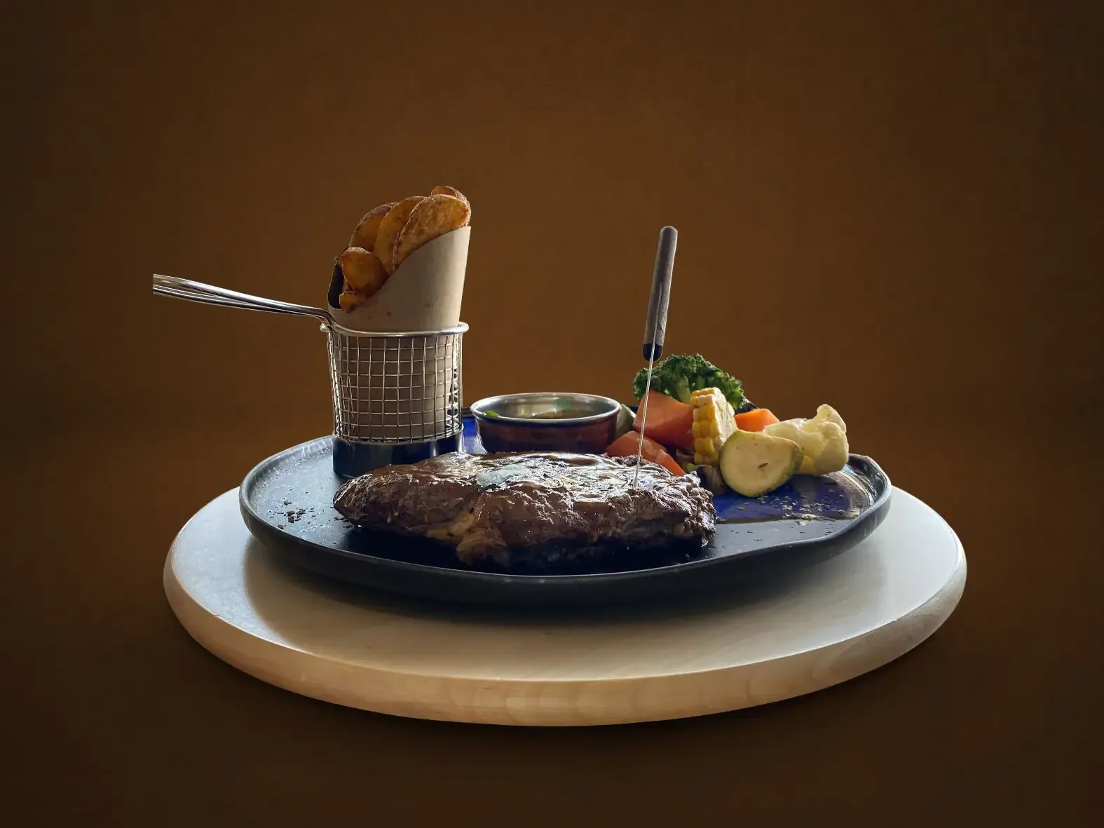 Grilled steak plate