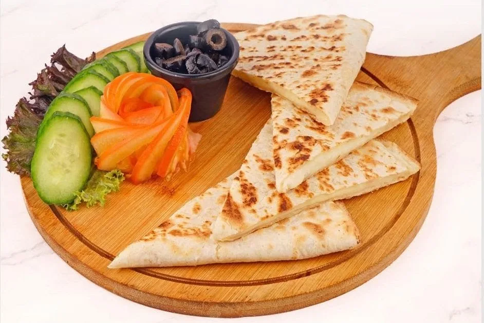 Gözleme platter with salad