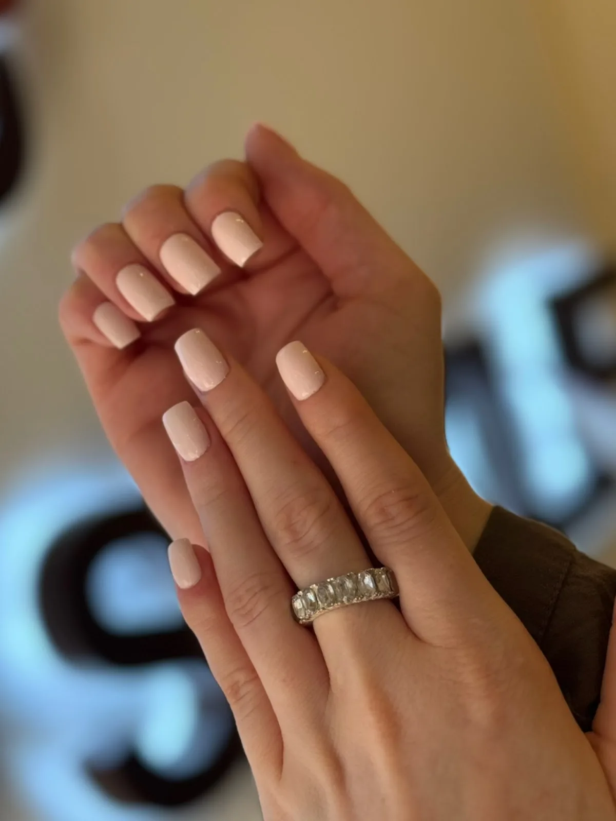 Polished finish — Incoco Style