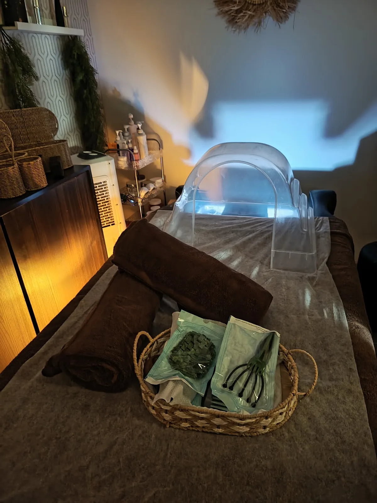 Spa room — Incoco Style