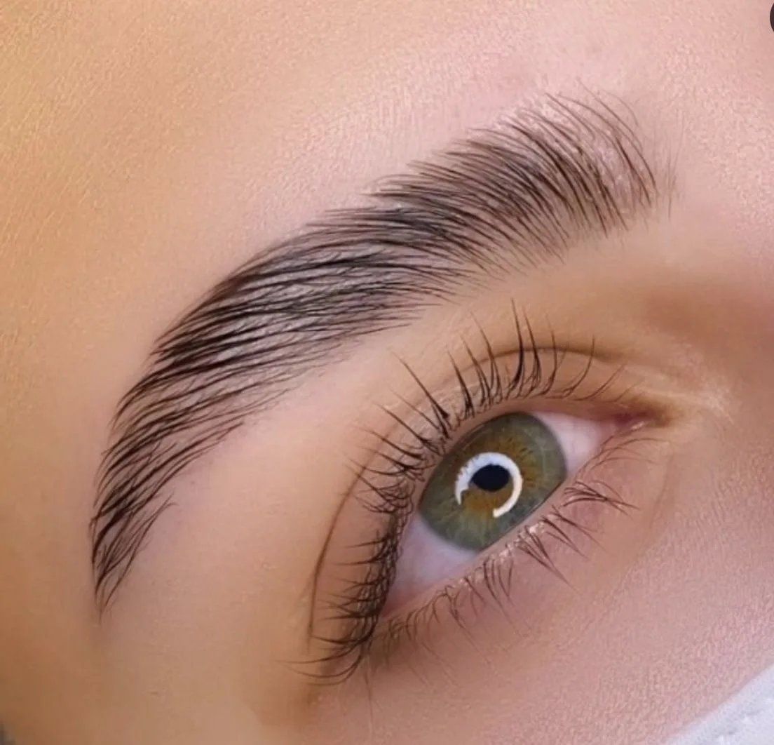 Brow shaping detail