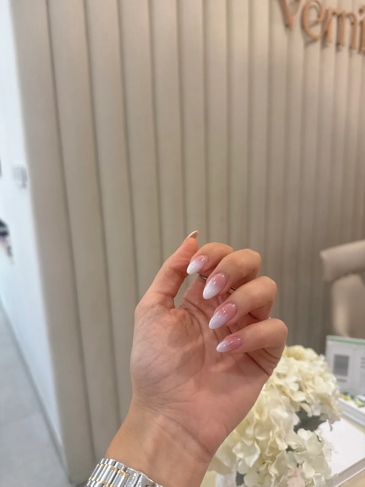Ombre nails