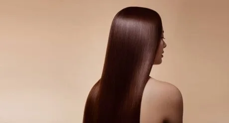 Glass-smooth straight blow-dry