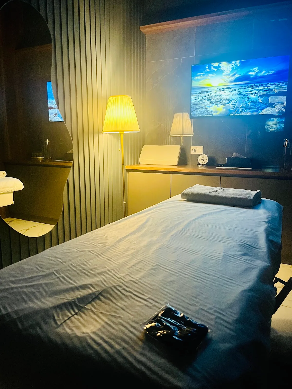 Private spa and massage room