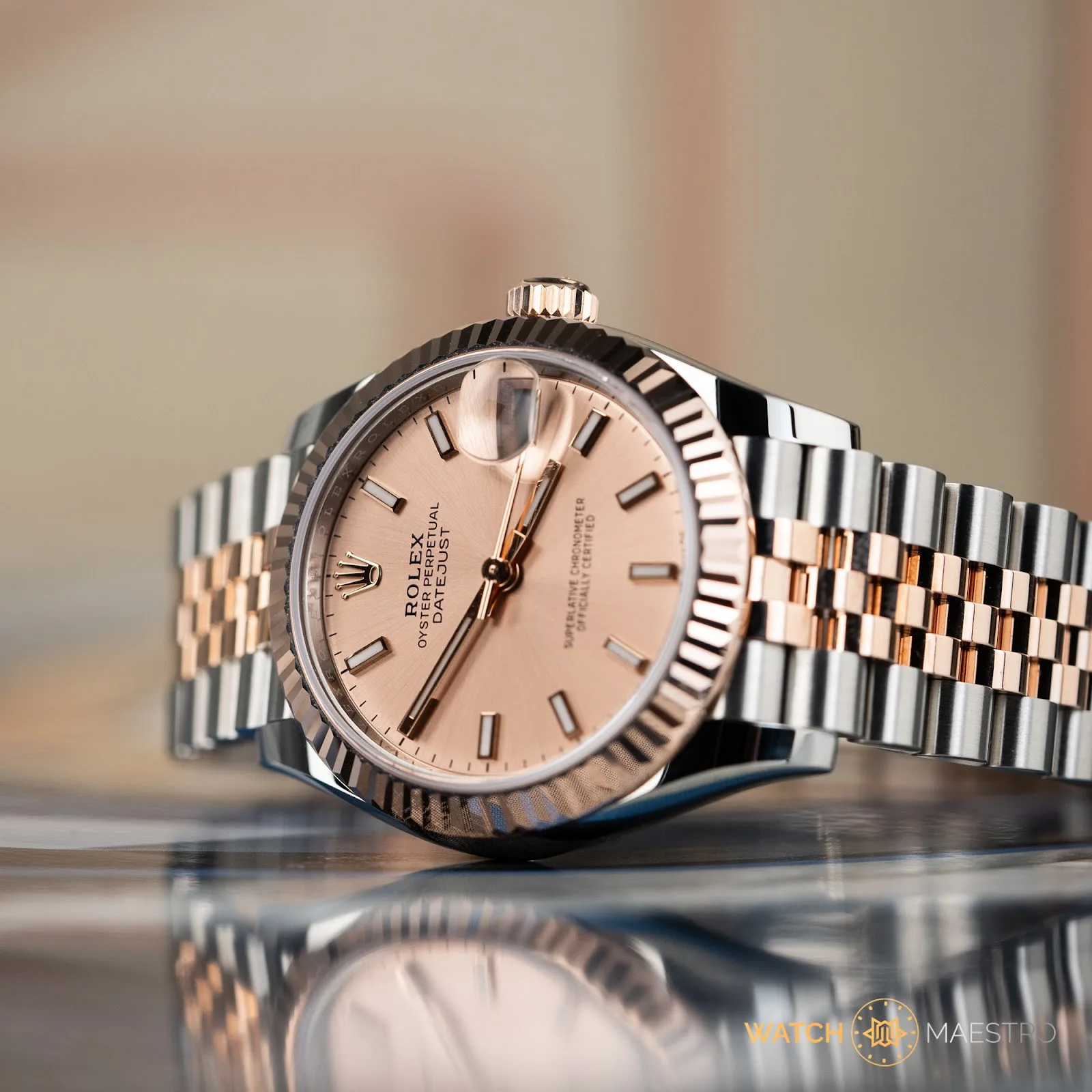 Rolex Datejust in Everose and steel with salmon dial and Jubilee bracelet