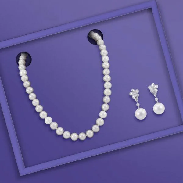 Pearl necklace and matching drop earrings set