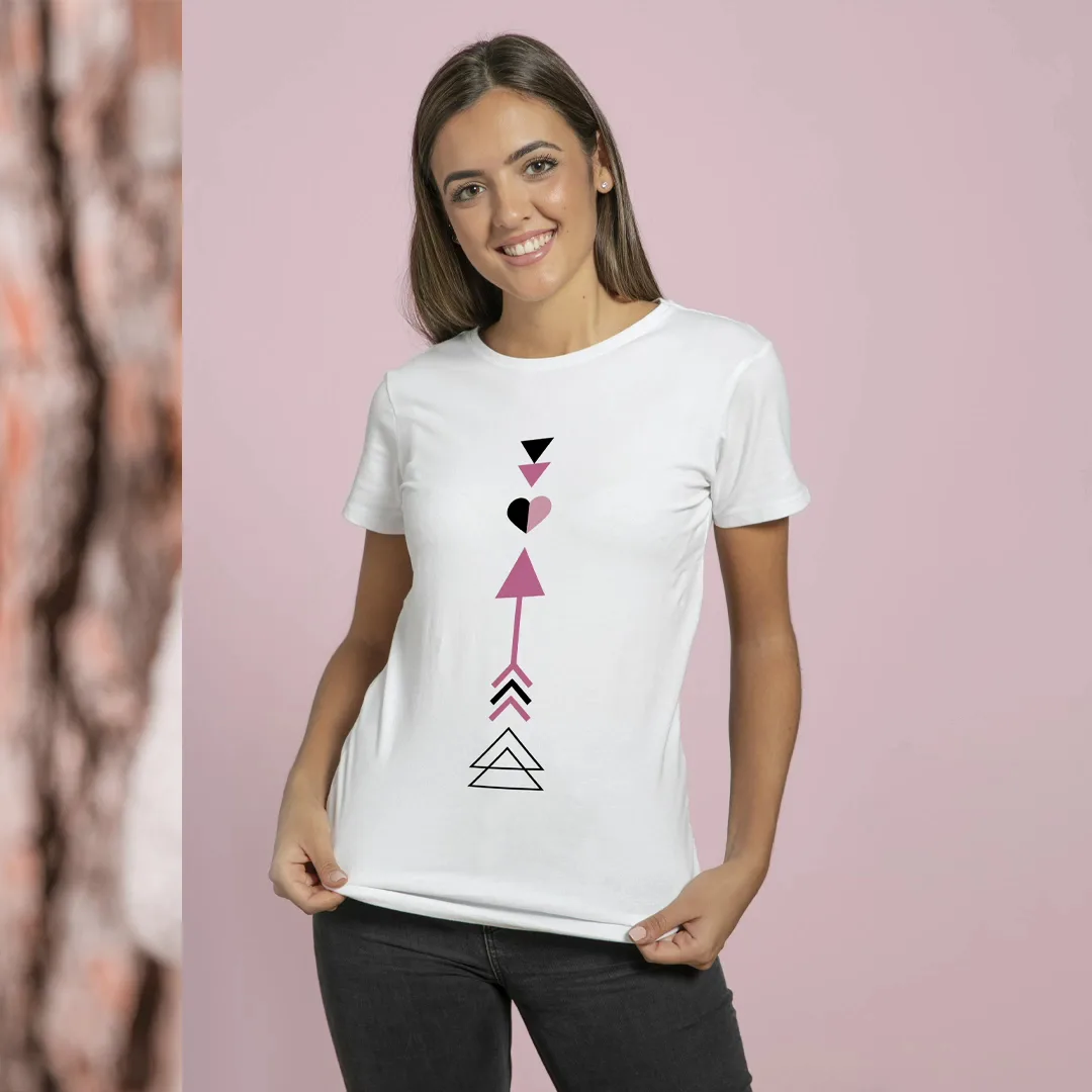 Printed t-shirt with geometric artwork