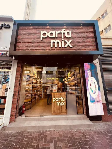 Daytime view of the Parfumix perfume lab entrance