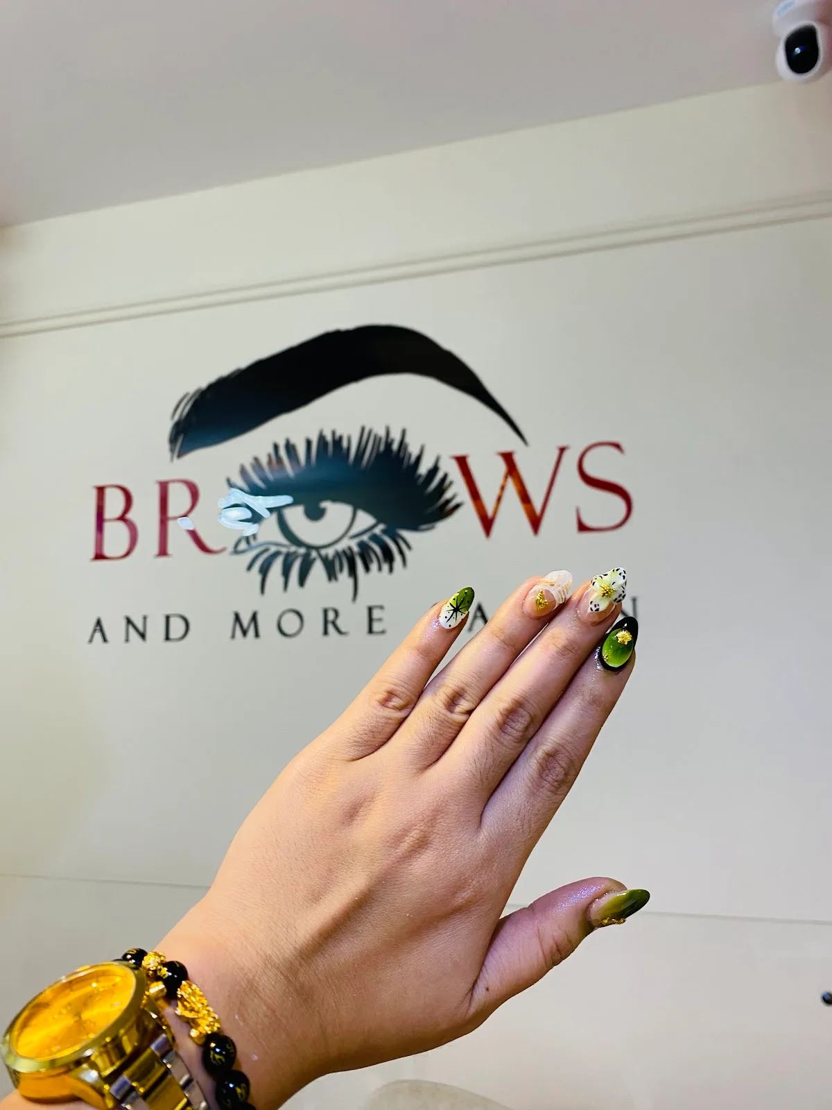 Detailed nail art set at Zang Beauty