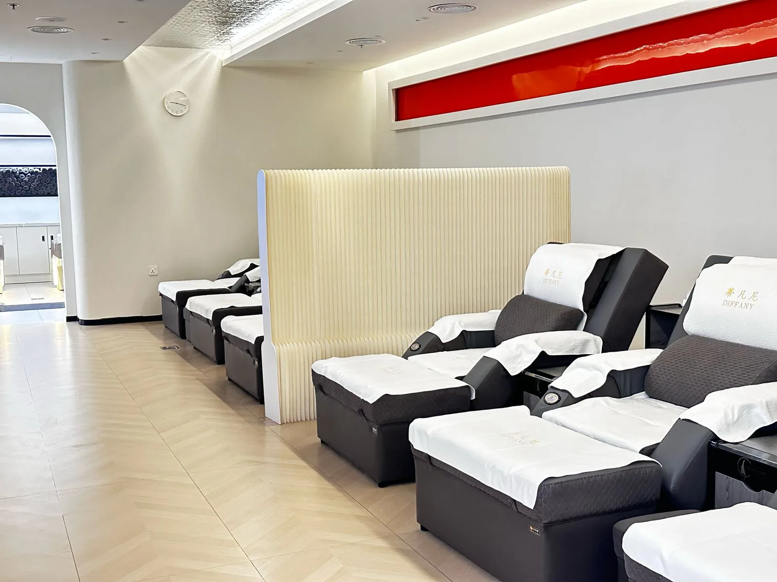 Branded Diffany foot-massage recliners