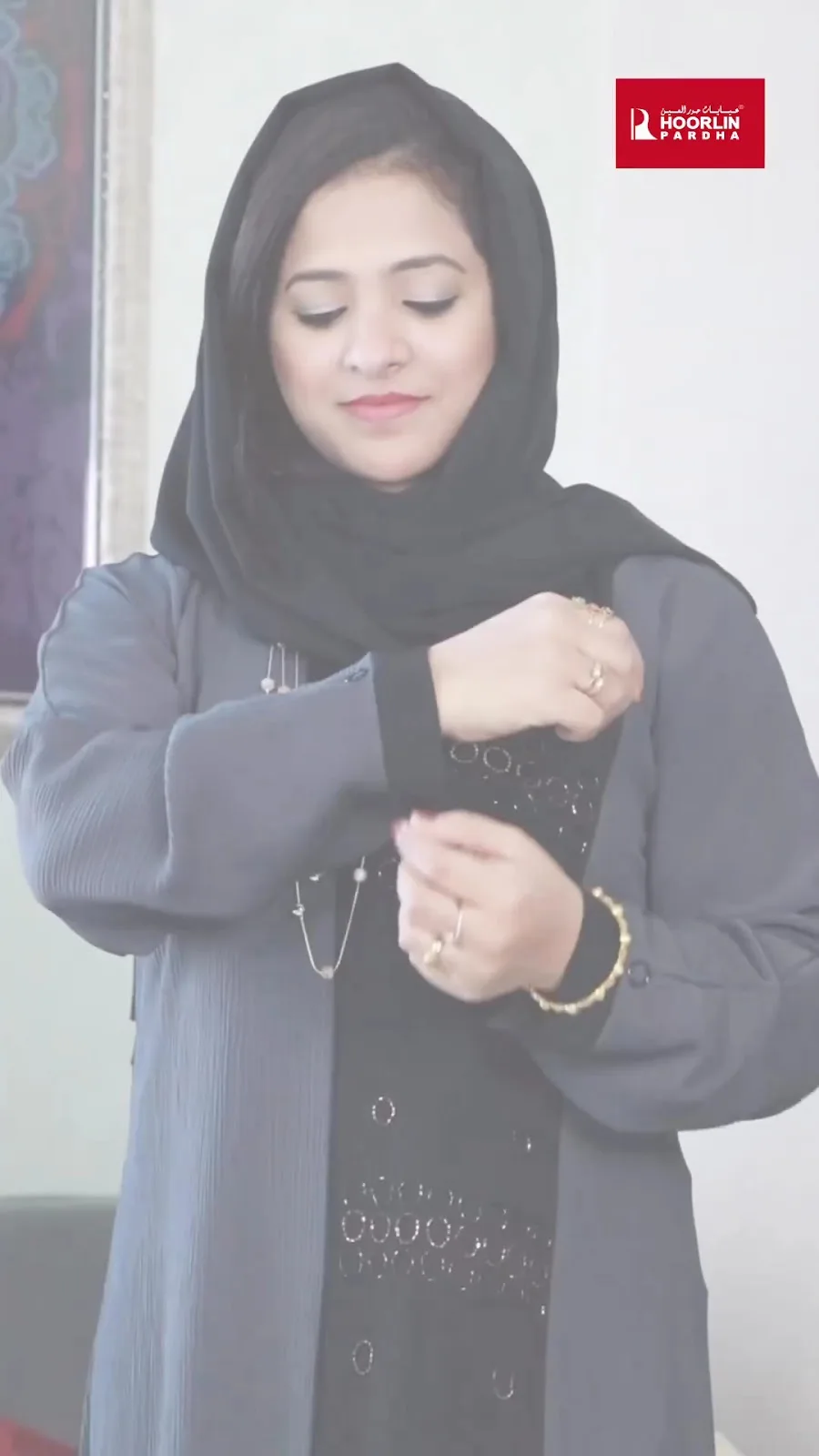 Grey everyday abaya with lace sleeves