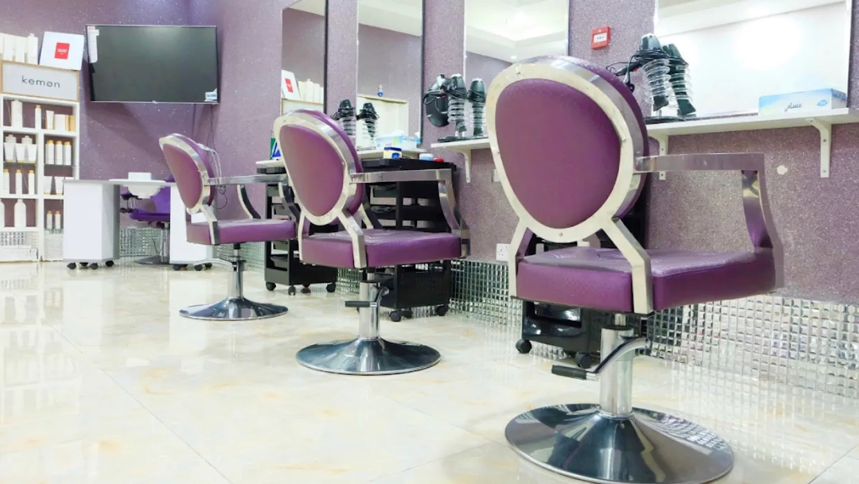 Styling chairs and mirrors inside N Dot K Beauty Lounge