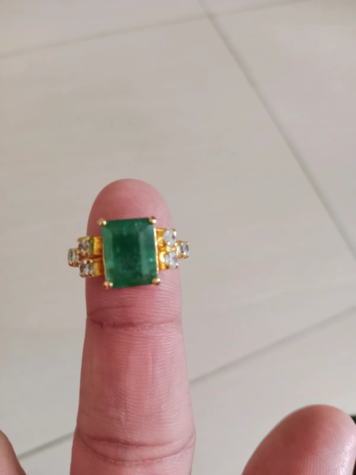 Emerald and gold cocktail ring