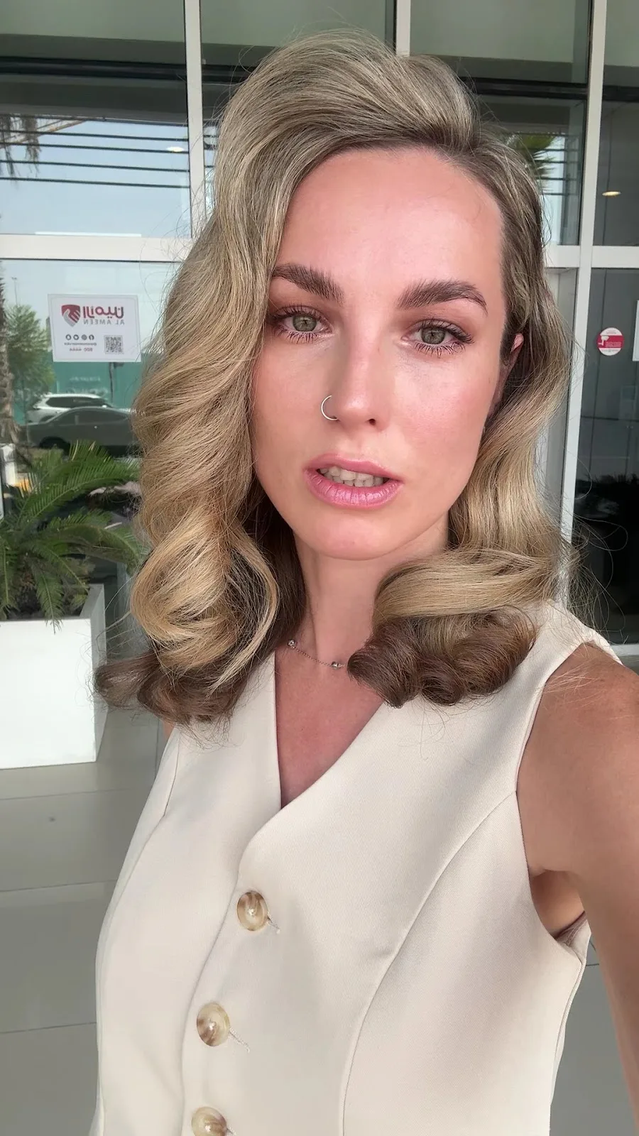 Glossy blow-dry and styling at CRUSH beauty salon
