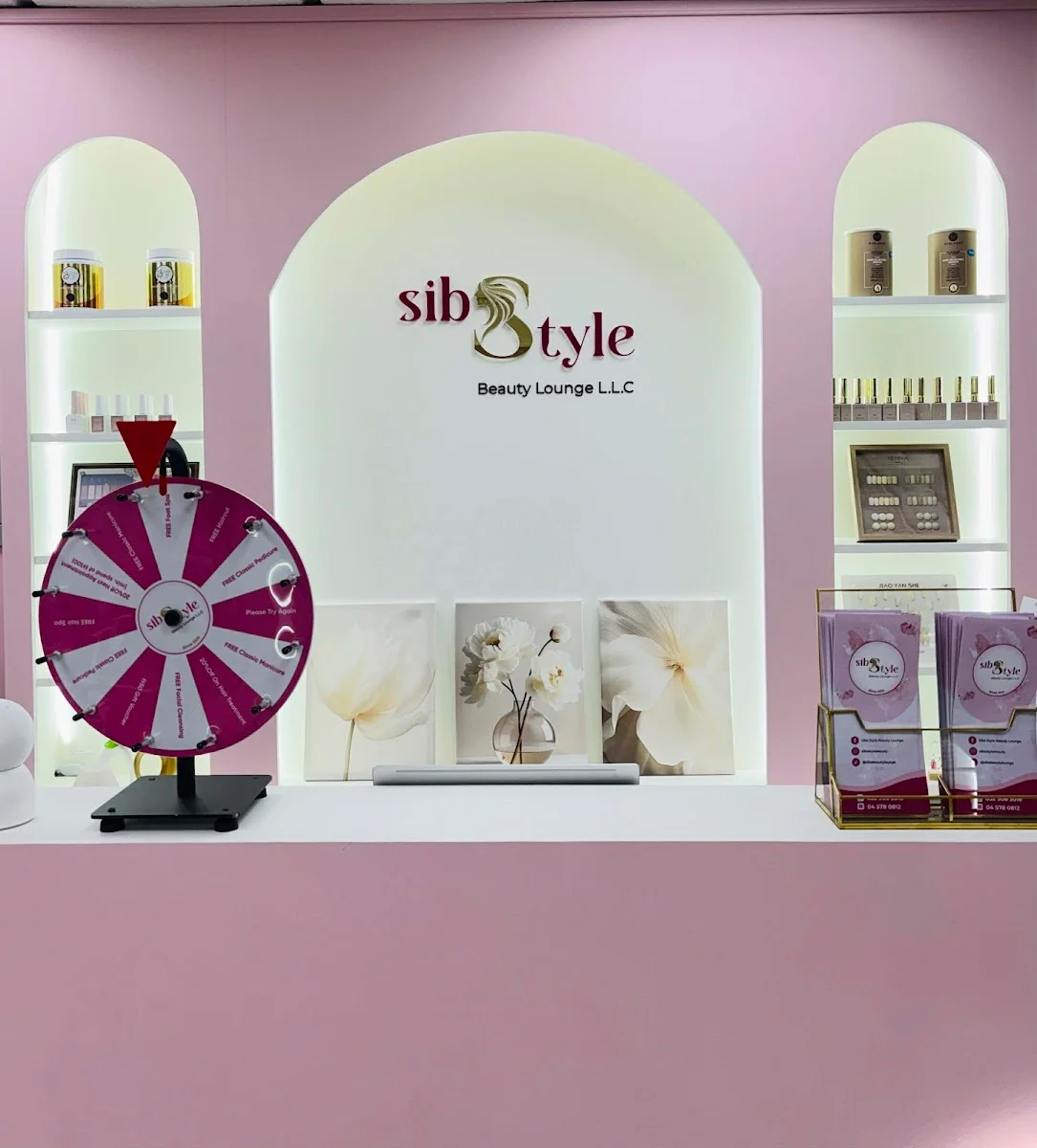 The rose-toned reception at Sibs Style Beauty Lounge