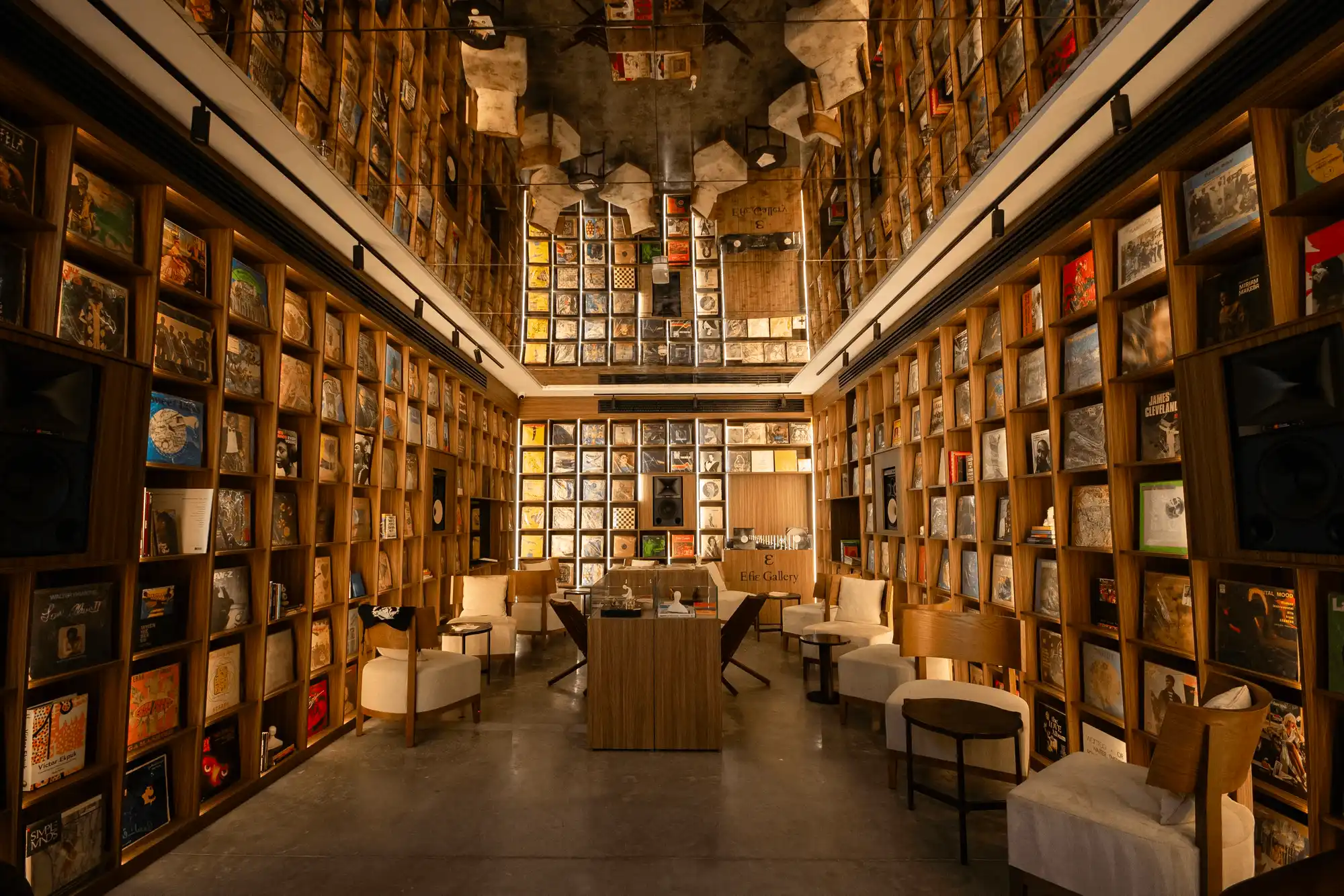 Rekord Gallery listening room