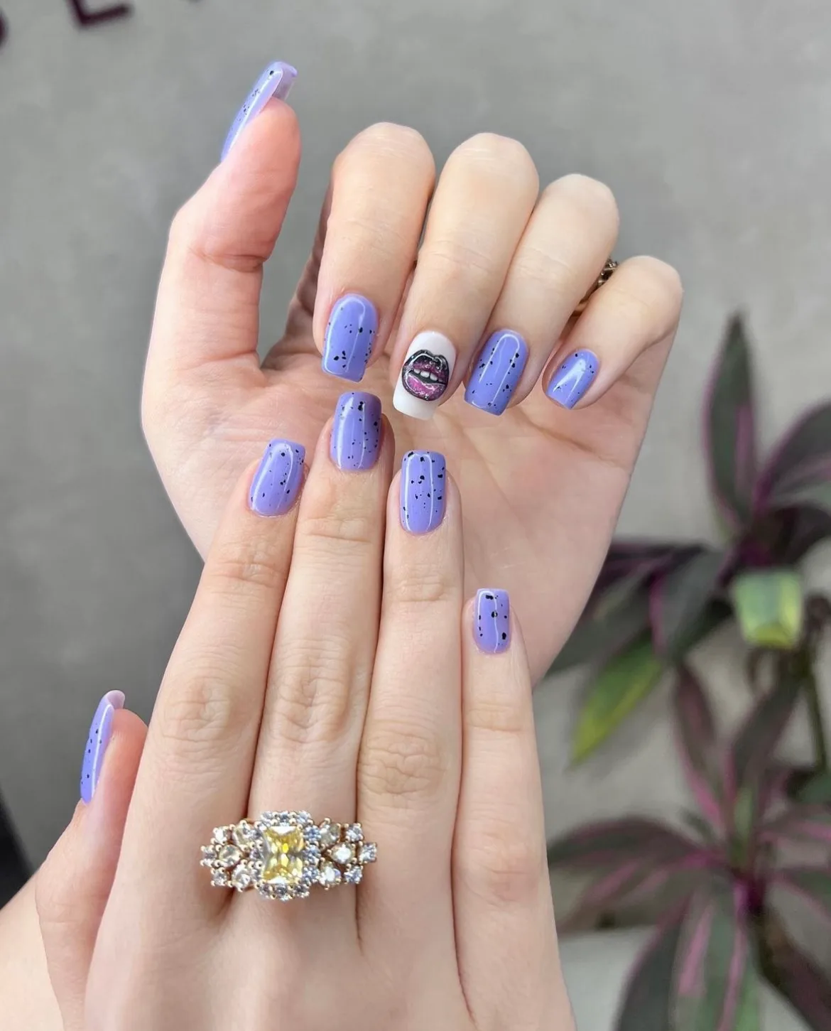 Lilac nails with nail art detail