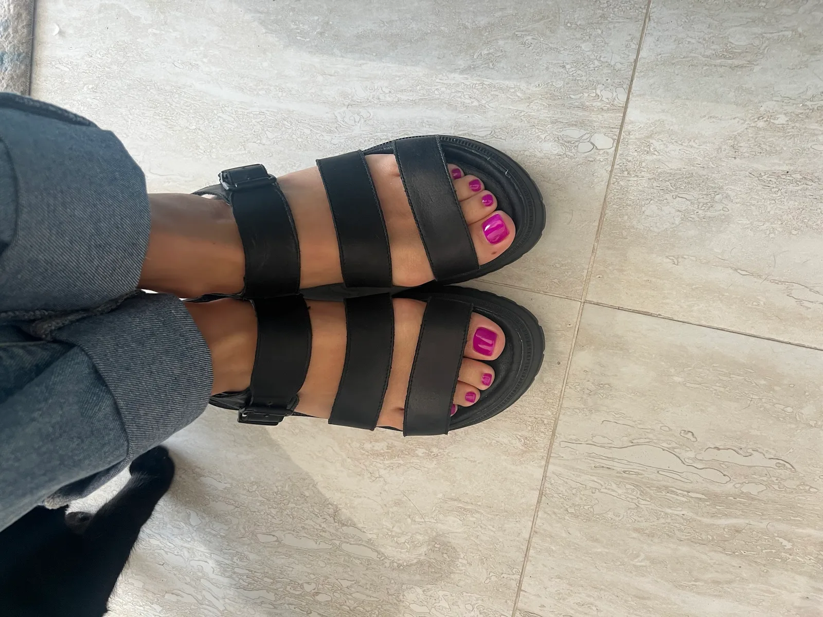 Magenta gel pedicure